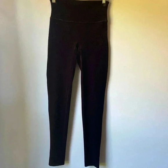 Spanx Women's Black Velvet Leggings High Waist Velour Stretch size M - Picture 1 of 4